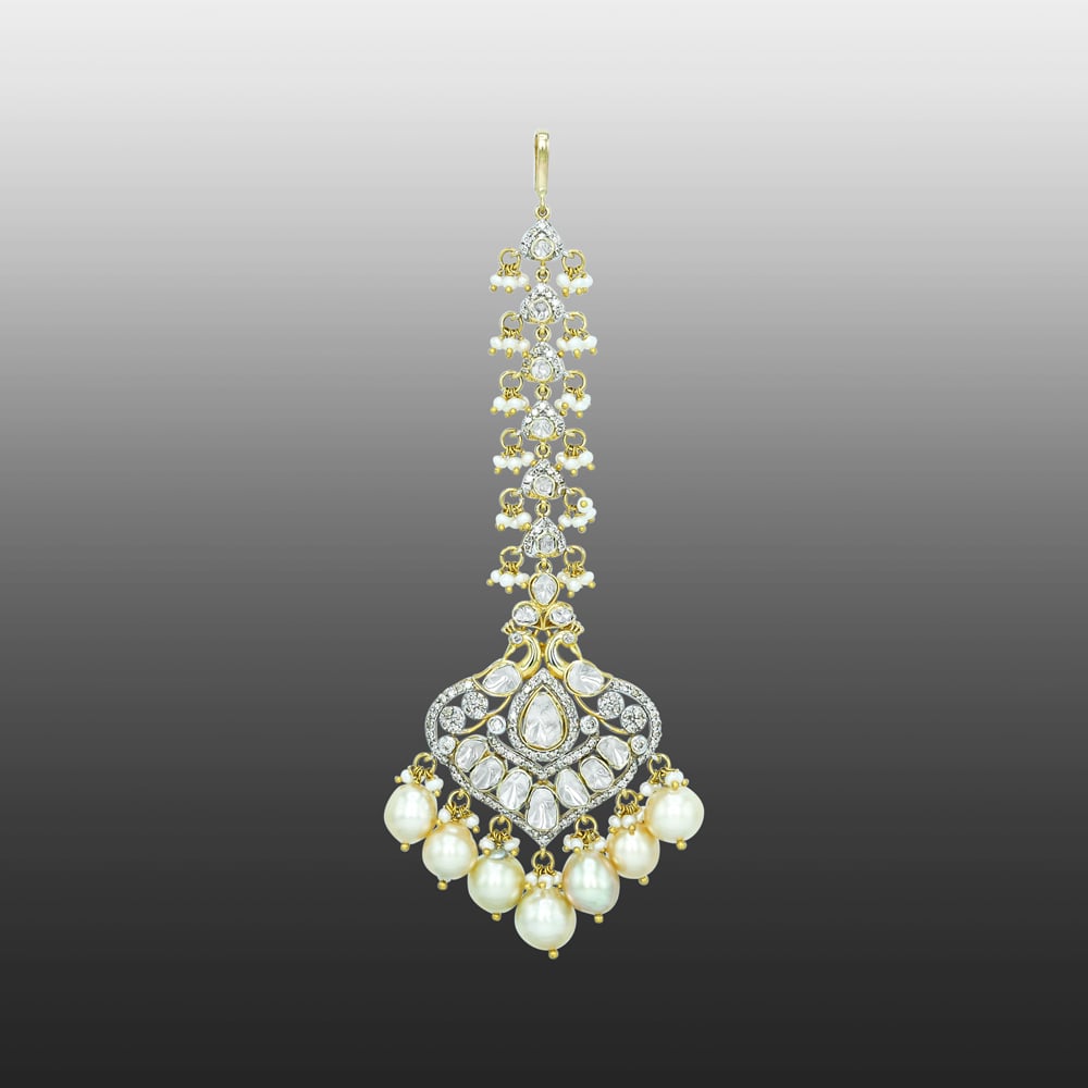 Pear-Shaped Polki Mangtikka with Diamonds and Pearls